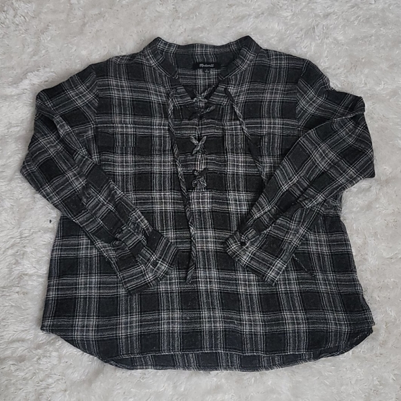 **Sold** - Picture 3 of 8